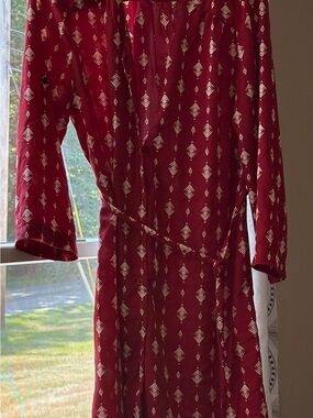 41 Hawthorn Burgundy Printed Long Sleeve Dress